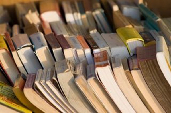 A Comiso il mercatino dei libri scolastici usati