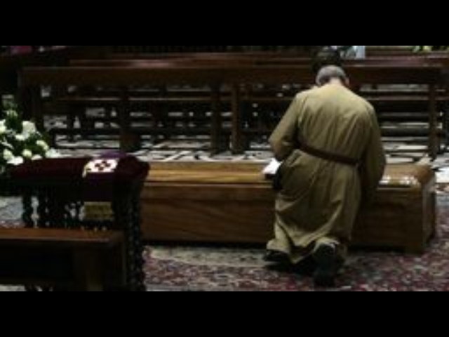 Finto frate chiedeva soldi, denunciato