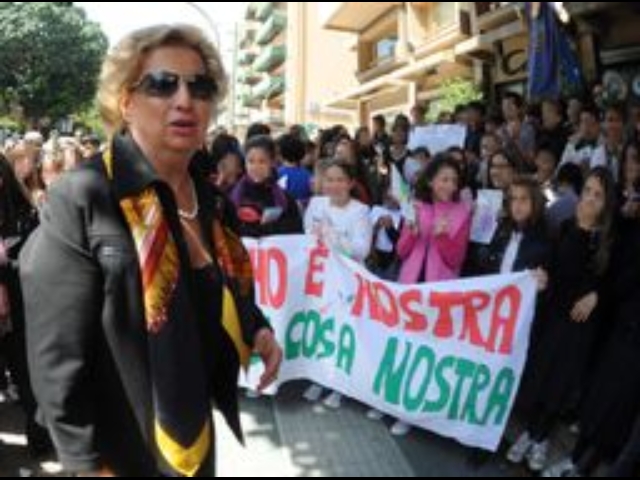 Maria Falcone,sconcertata da Lucia Riina