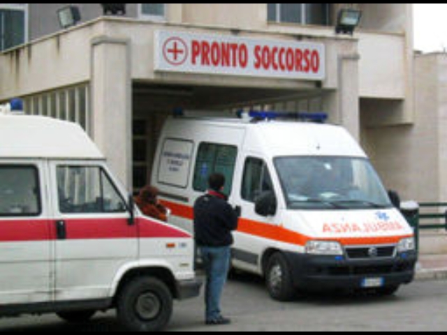 Neonato muore: medico denuncia carenze