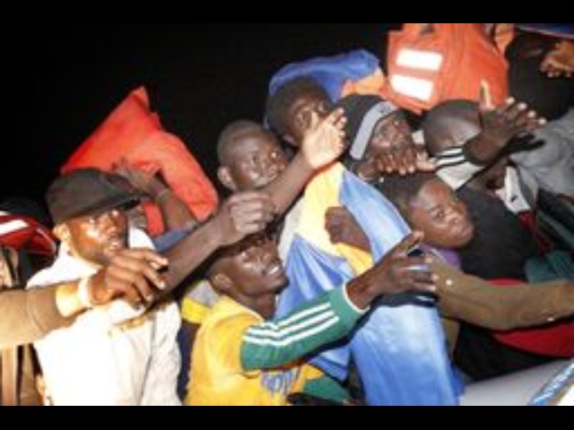 Migranti soccorsi da Gdf nel Siracusano