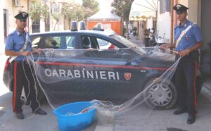 Le reti illegali al porto di Scoglitti