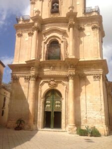 San Michele aperta