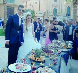 Gli sposi generosi