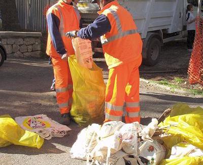 Agitazione operatori ecologici e abusi d’ufficio a Ispica. Denunciati in 29