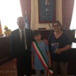 Il sindaco vero e il sindaco bambino