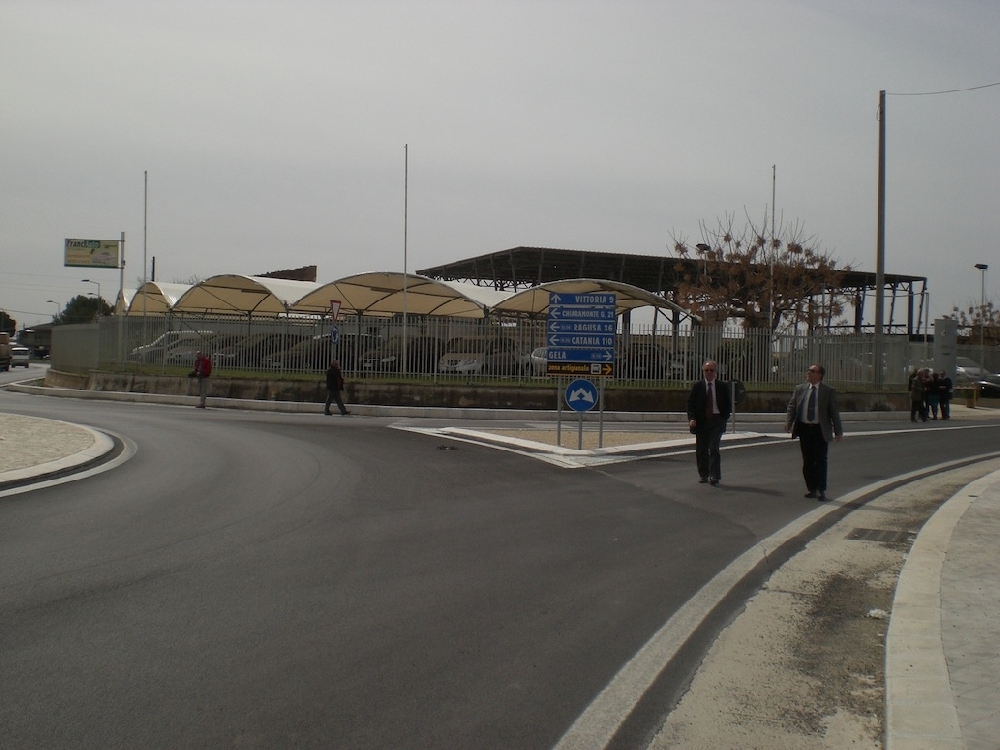 Acate. Inaugurata la rotatoria sulla SP n.2