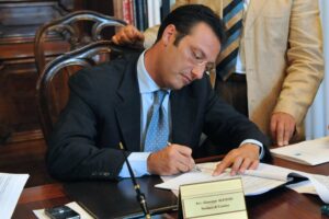 Il sindaco Alfano
