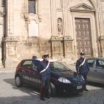 Truffe in chiesa