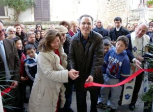 Il taglio del nastro
