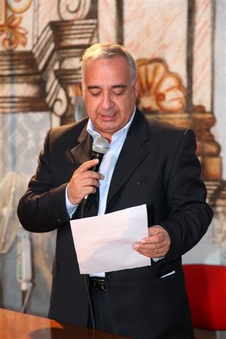 I Santoro pronti alla sfiducia contro Rustico