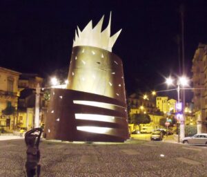 Dopo l’infelice fontana, l’infelice stella