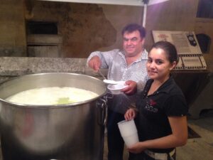 La preparazione della ricotta