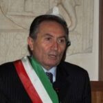 Il sindaco Caruso