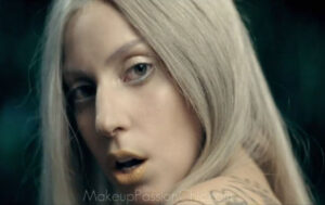Lady Gaga senza trucco