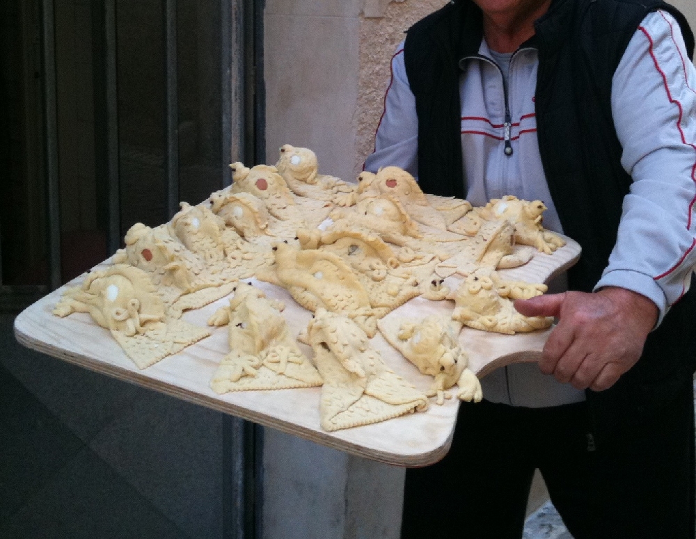 A Pasqua si mangia Acieddu cu l’ova