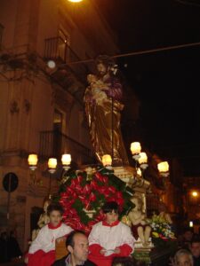 La processione di San Giuseppe a Ragusa
