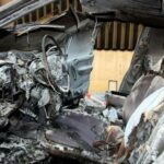 Auto incendiata