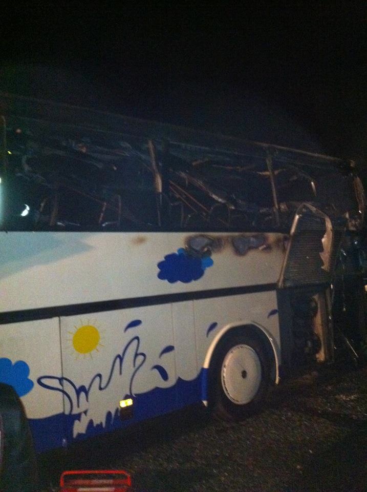 Di ritorno dall’Etna, sul bus in fiamme. Il racconto dei protagonisti