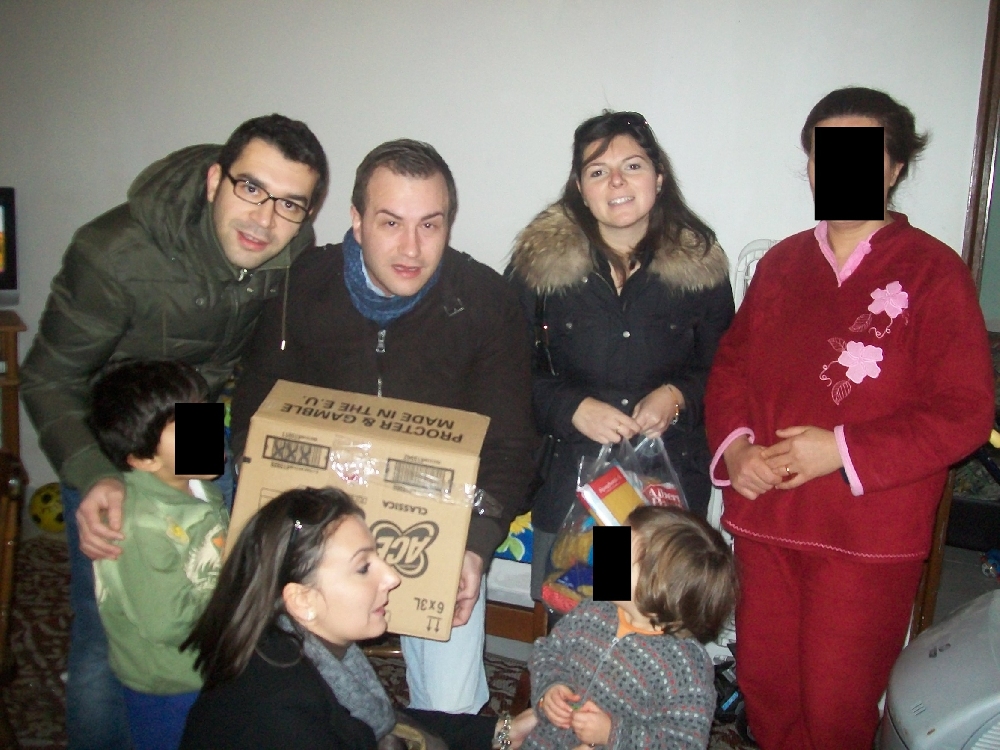 Il Natale di tutti. Pacchi dono del Rotaract a Ispica e Pozzallo