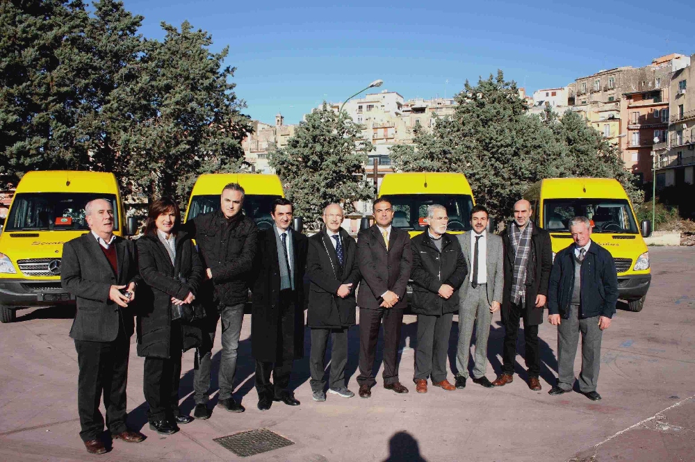 Chiaramonte, il Comune compra quattro scuolabus