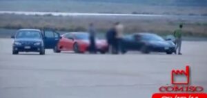 Le Ferrari all'aeroporto di Comiso