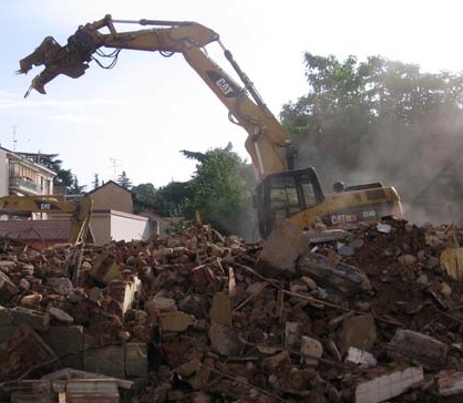 Ispica, modicano inquisito per inquinamento ambientale