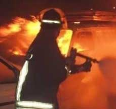 Incendio furgone