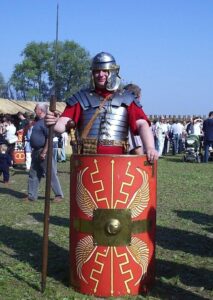 Antico legionario romano
