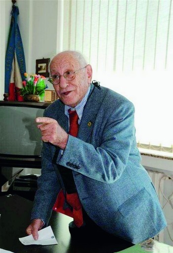 In memoria di Antonino Di Vita, papà di Kamarina