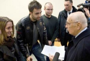 Il Presidente Giorgio Napolitano con gli studenti
