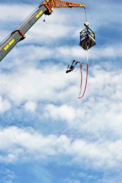 Bunjee Jumping a Santa Croce Camerina