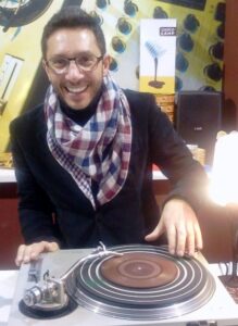 Enzo Scarso, disco al cioccolato