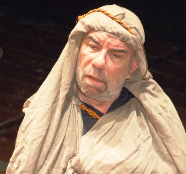 Il caturro diventa cabaret