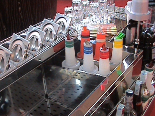 Non voleva pagare al bar, arrestato per rapina