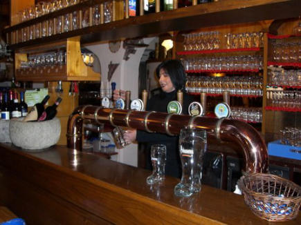 Prese a botte due tedeschi in una birreria in Baviera, arrestato