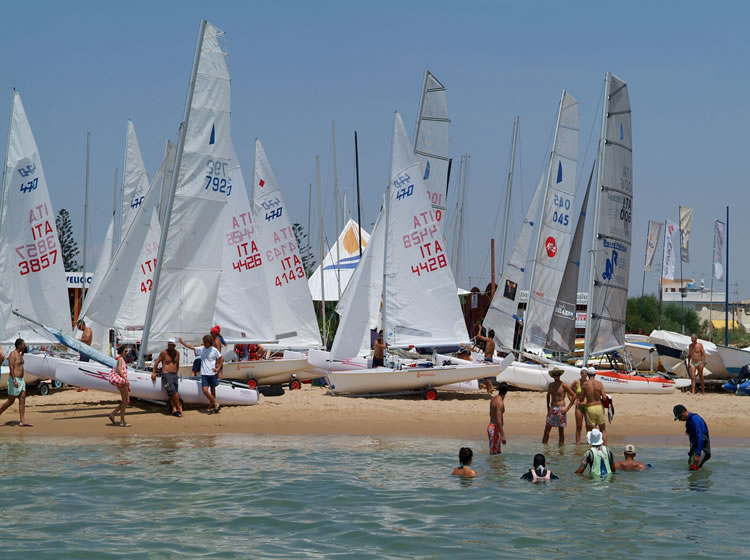 Coppa Sicilia Optimist al giro di boa