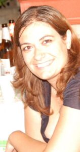 Una laureata ci scrive. La possibilità di guadagno sull’Isola. Dei famosi