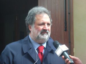 Socrathe. Un voto di falce e martello: L’ultimo senatore