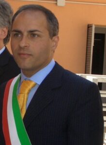 Torchi: Non pago fino a quando Falla non ritira l’azione legale