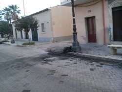 Due auto a fuoco, una a Scicli, una a Donnalucata