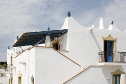 Nuovi posti letto a Sampieri: nasce il Marsa Siclà