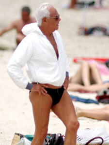 Giorgio Armani a Playa Grande, Scicli