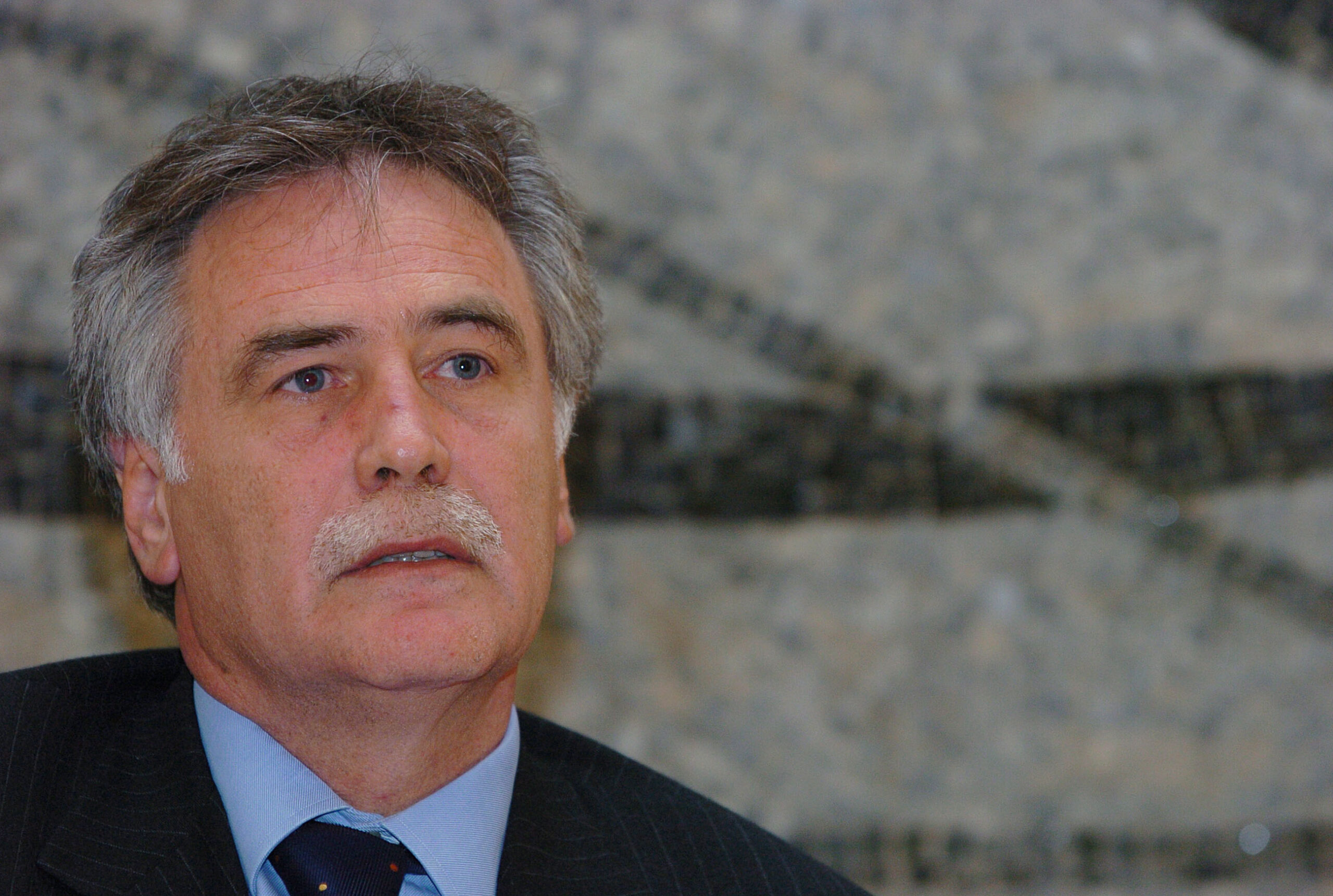 Peppe Drago: Serve una classe politica coesa