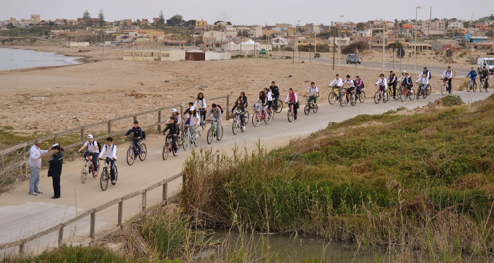Scoglitti: il BiciBus va a scuola di natura
