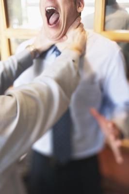 Ispica, docente picchiata a scuola