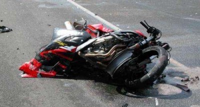30enne su Yamaha si schianta, è grave