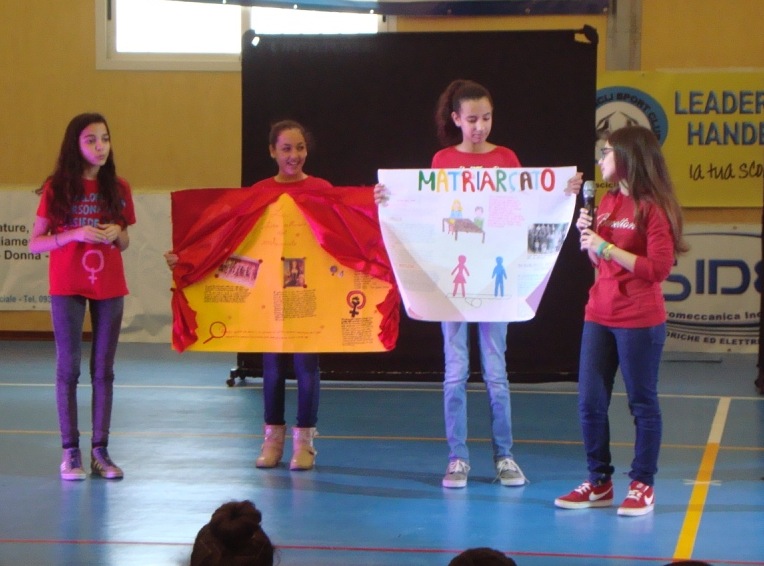 Gli studenti delle scuole di Scicli contro la violenza sulle donne
