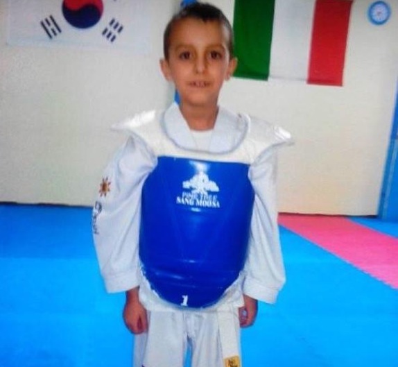 Trovato morto il piccolo di 8 anni. Ipotesi omicidio