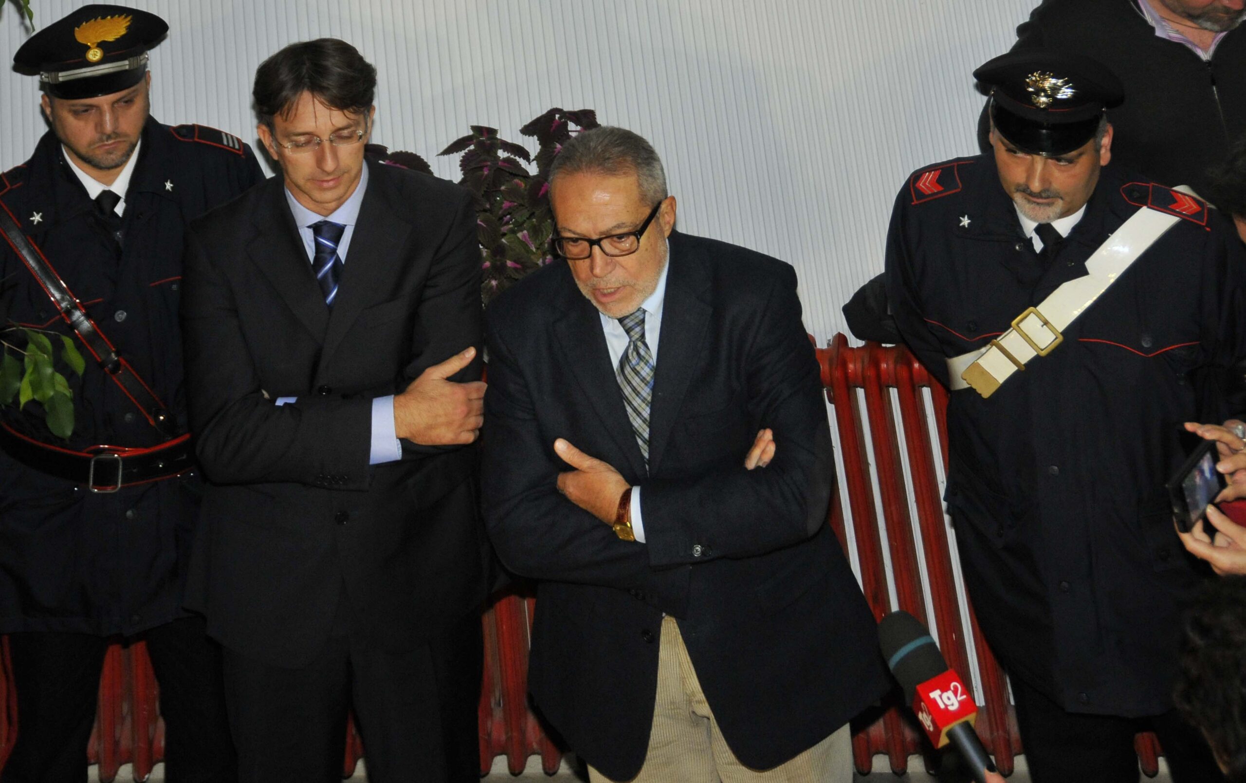 Petralia: Più persone coinvolte nelle indagini